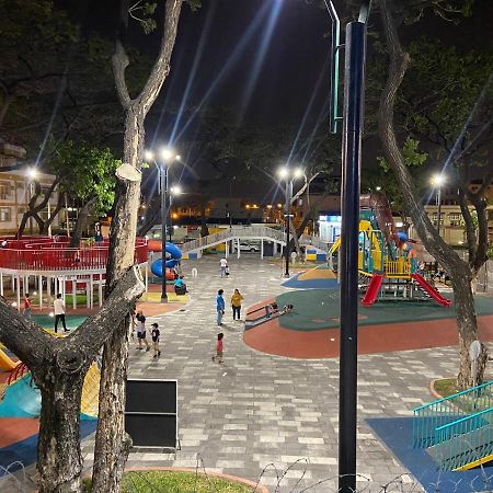 White House Lejlighed Guayaquil Eksteriør billede
